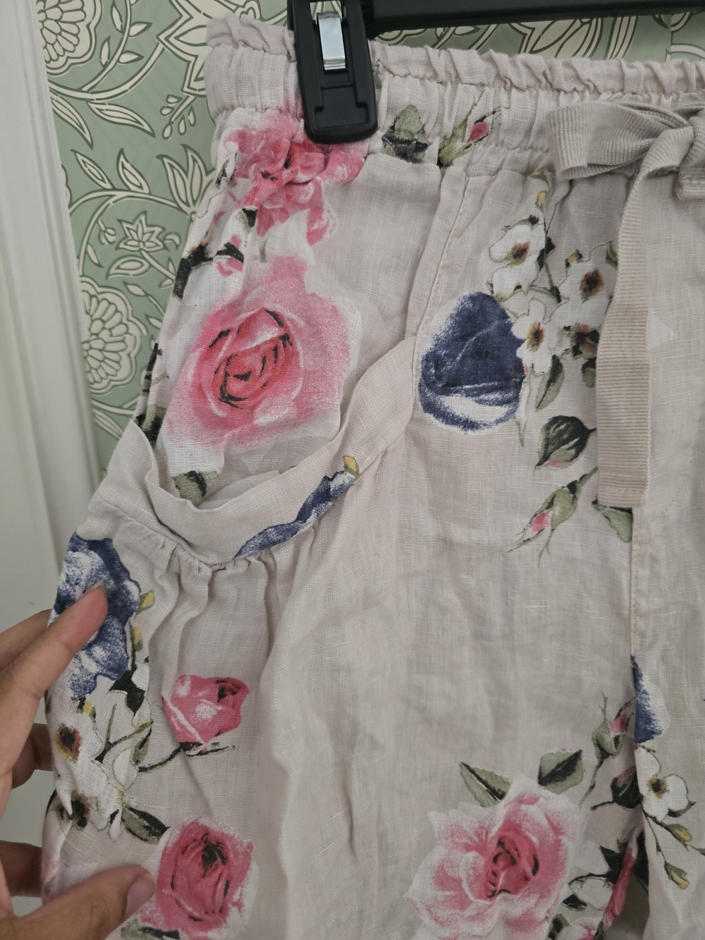 Belle France Floral Linen Pants - Picture 3 of 8